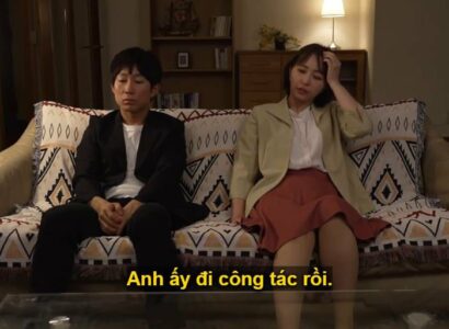Buồn vì chồng muốn ly hôn, vợ đi họp lớp rồi dẫn cậu bạn học về nhà địt